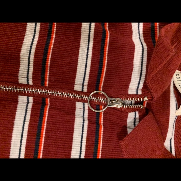 collared crop top striped quarter zip - Picture 3 of 4